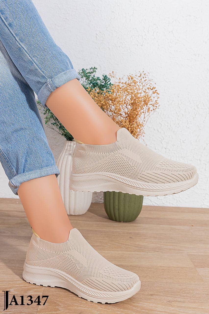 /public/uploads/photos/shares/Suzy shoes/IMG_3993.jpeg